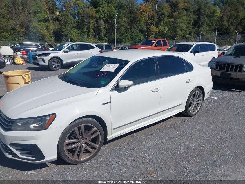 2017 Volkswagen Passat 1.8T R-Line, Правый бок, IAAI, VIN 1VWDT7A38HC066183 — фото 2