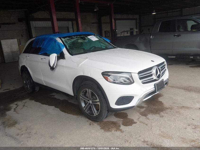 2019 MERCEDES-BENZ GLC 300 4MATIC