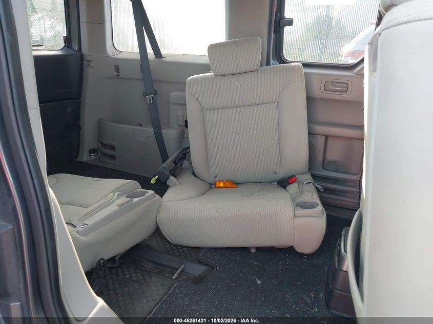 HONDA ELEMENT 2011 VIN 5J6YH2H75BL005697