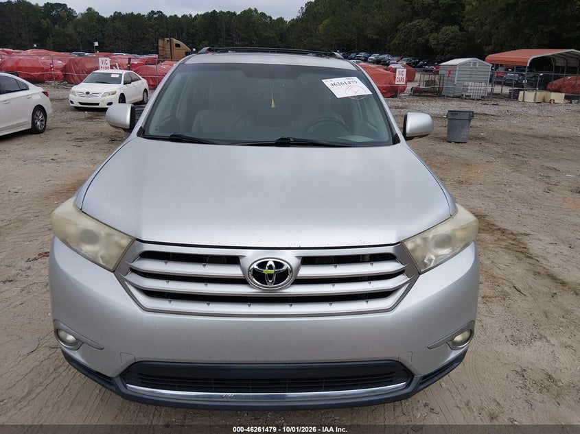 2011 TOYOTA HIGHLANDER auction photo 6
