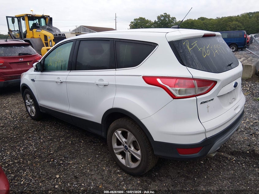 Vin: 1fmcu9gx4fuc33580, lot: 46761749, ford escape se 20153