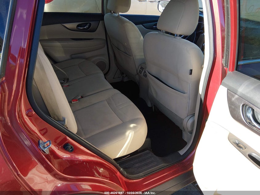 2016 NISSAN ROGUE SV · Фото 8
