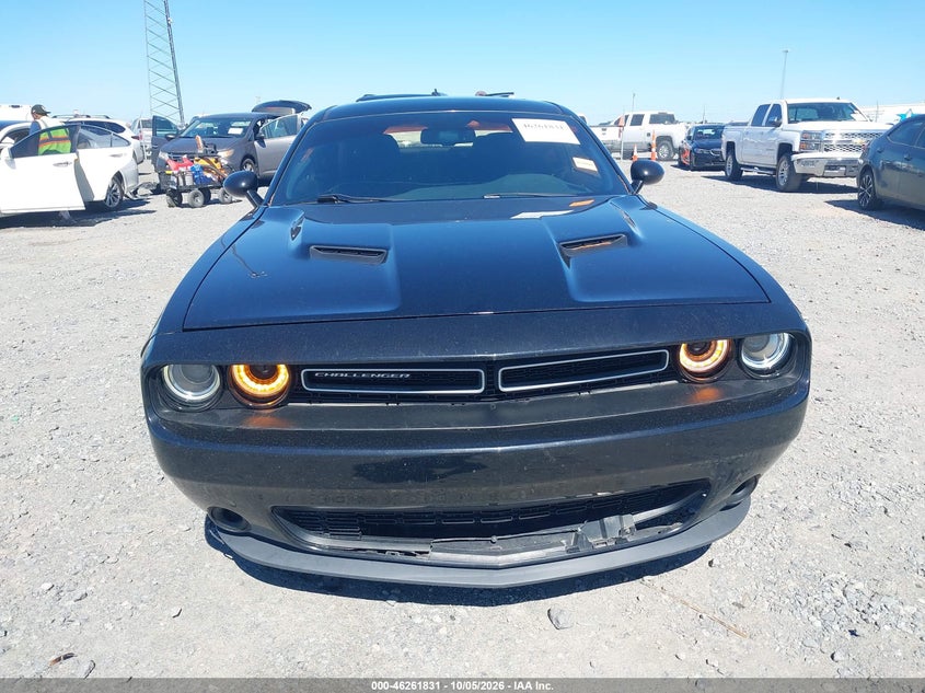 DODGE CHALLENGER - zdjęcie 13