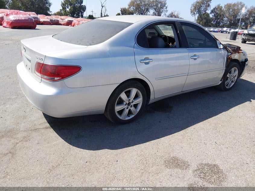 Photo 4 - LEXUS ES 330