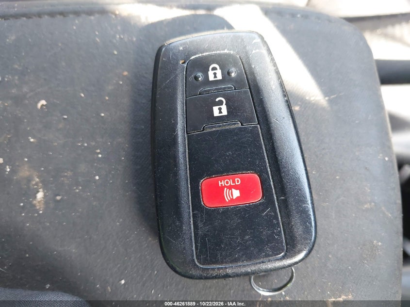 TOYOTA PRIUS - zdjęcie 11