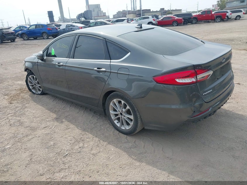 Vin: 3fa6p0hd7lr108297, lot: 46762076, ford fusion se 20203