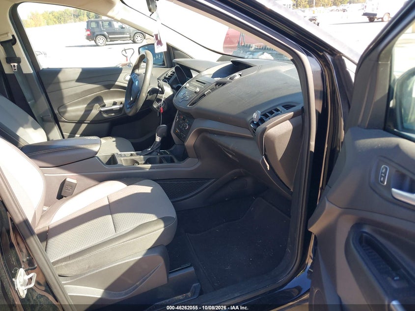 2017 FORD ESCAPE SE · Фото 5