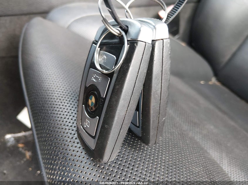 2012 BMW 740LI · Фото 11