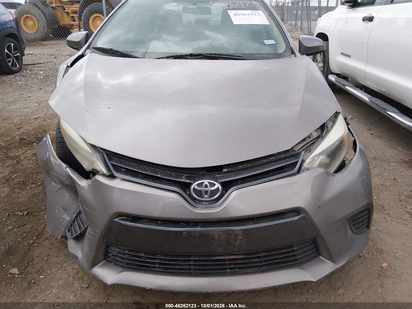 2015 TOYOTA COROLLA LE · Фото 12