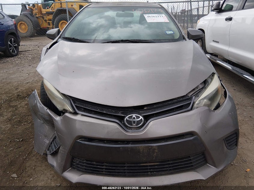2015 TOYOTA COROLLA LE · Фото 6