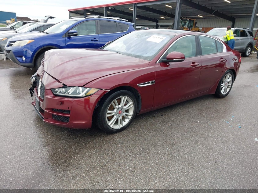 JAGUAR XE - zdjęcie 2