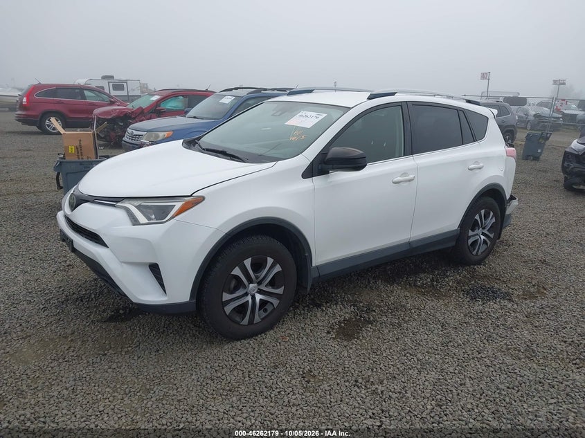 Vin: jtmbfrev2hj701967, lot: 46762248, toyota rav4 le 20172