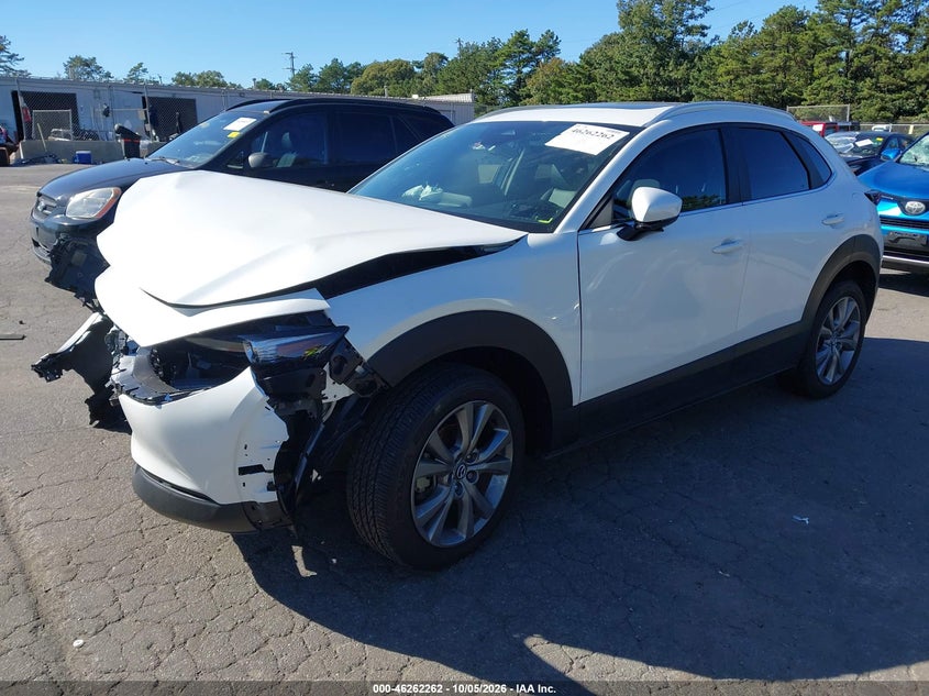 2025 Mazda CX-30, Front End, IAAI, VIN 3MVDMBCM7SM858452 — photo 2
