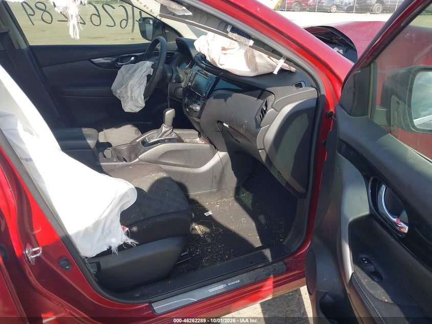 2019 NISSAN ROGUE SPORT auction photo 5