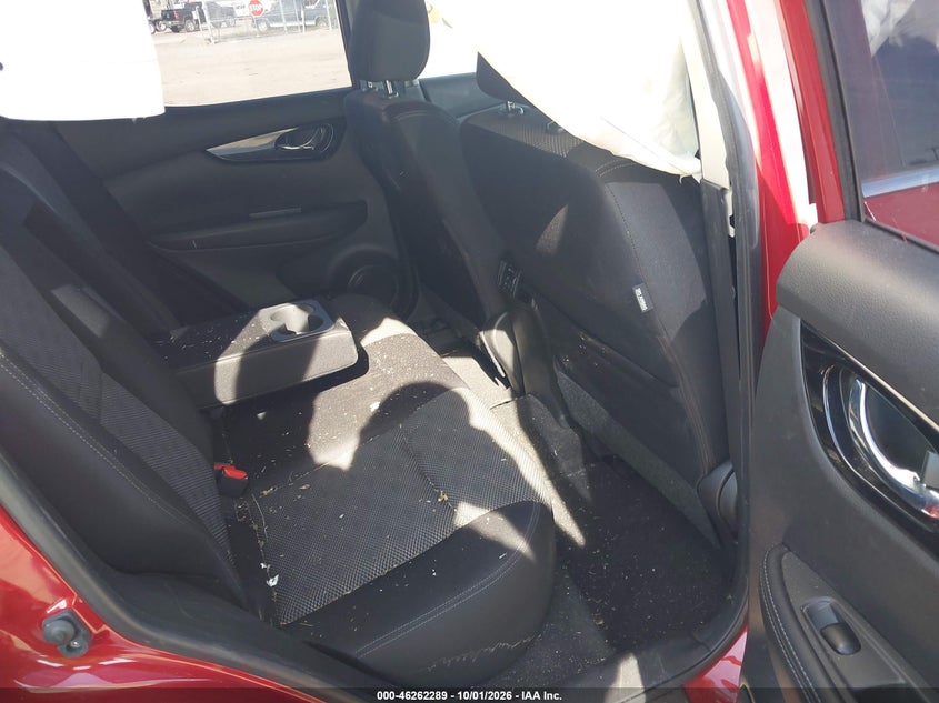 2019 NISSAN ROGUE SPORT auction photo 8