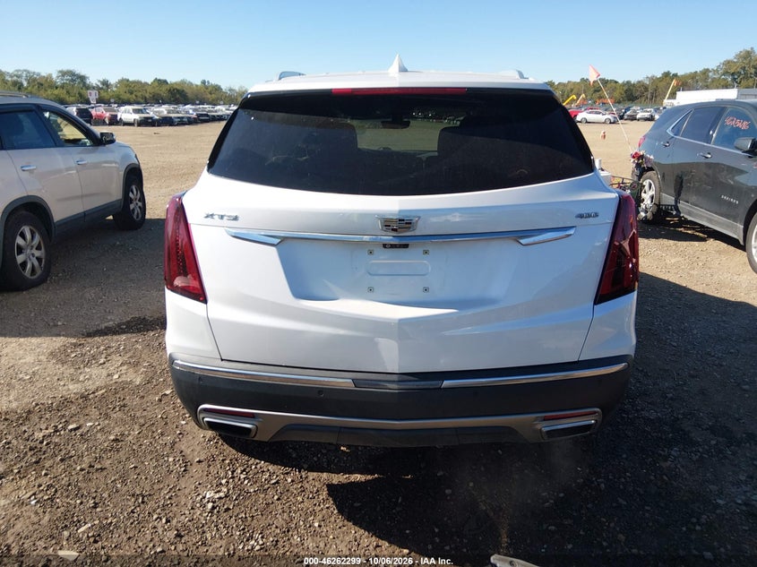 CADILLAC XT5 - zdjęcie 17