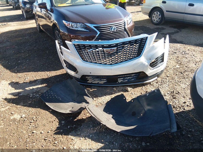 CADILLAC XT5 - zdjęcie 12