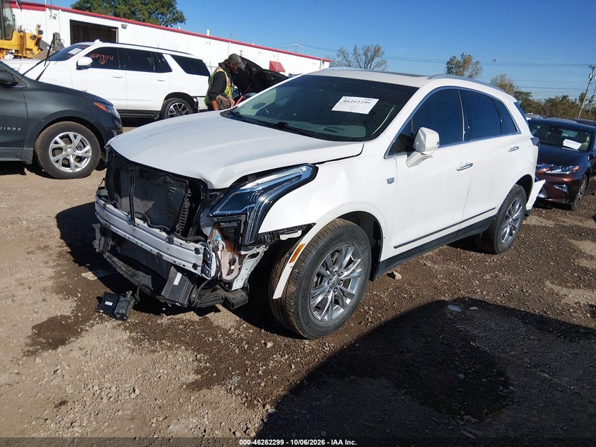 CADILLAC XT5 - zdjęcie 2