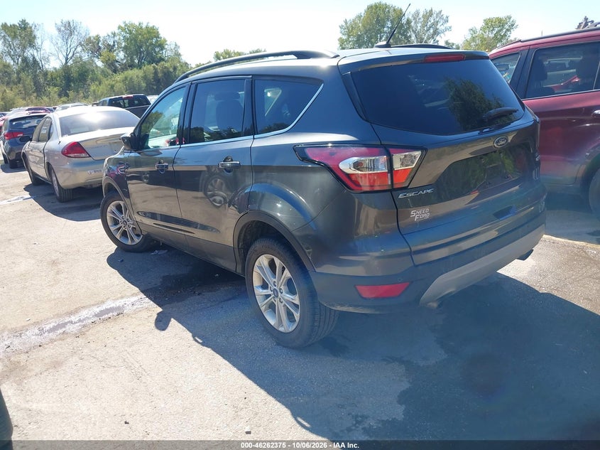Vin: 1fmcu0gd6hud38996, lot: 46762444, ford escape se 20173