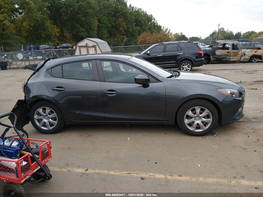MAZDA MAZDA3 - zdjęcie 13