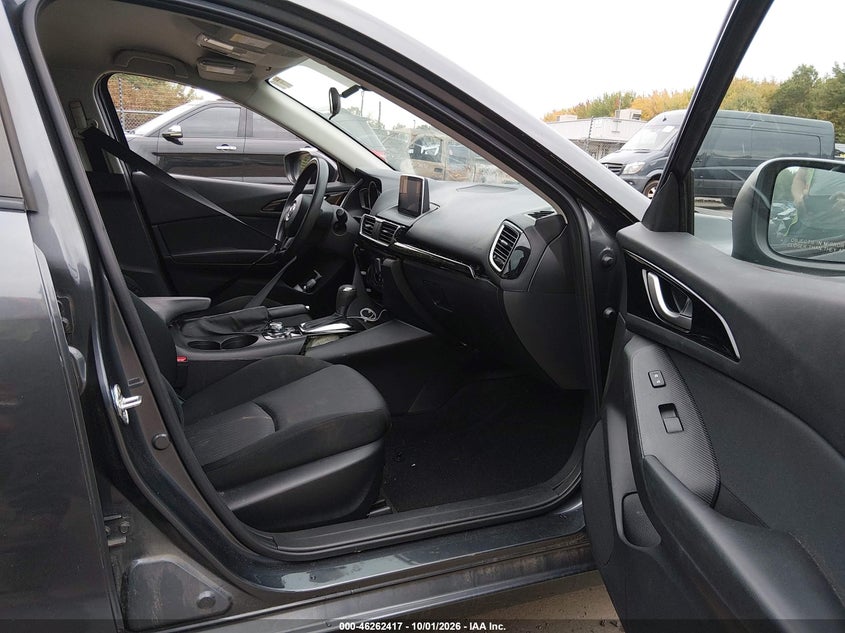 MAZDA MAZDA3 - zdjęcie 5