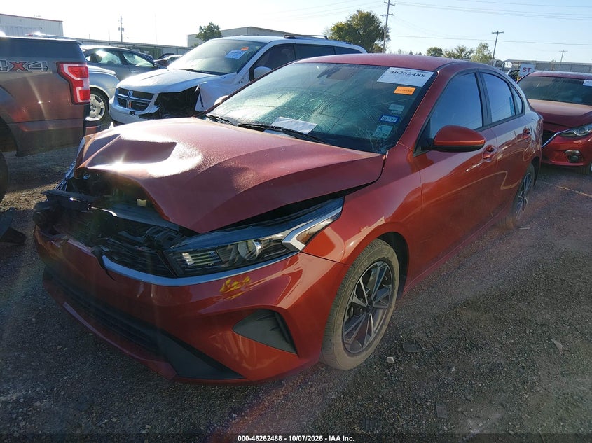 Vin: 3kpf24adxpe580677, lot: 46762557, kia forte lxs 20232