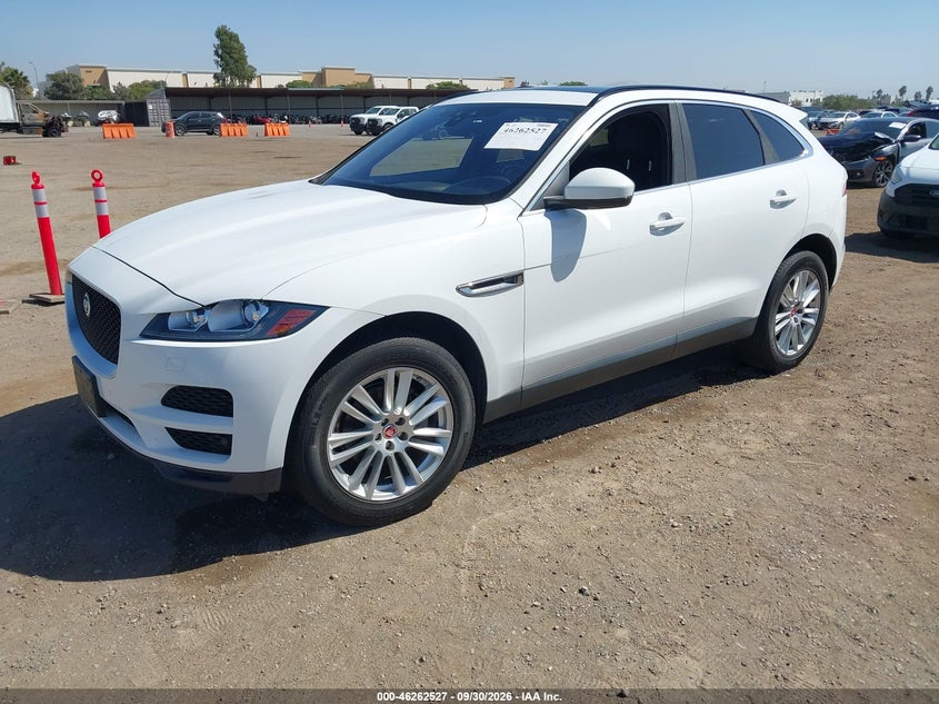 2017 Jaguar F-Pace, Normal Wear & Tear, IAAI, VIN SADCK2BN4HA092705 — photo 2