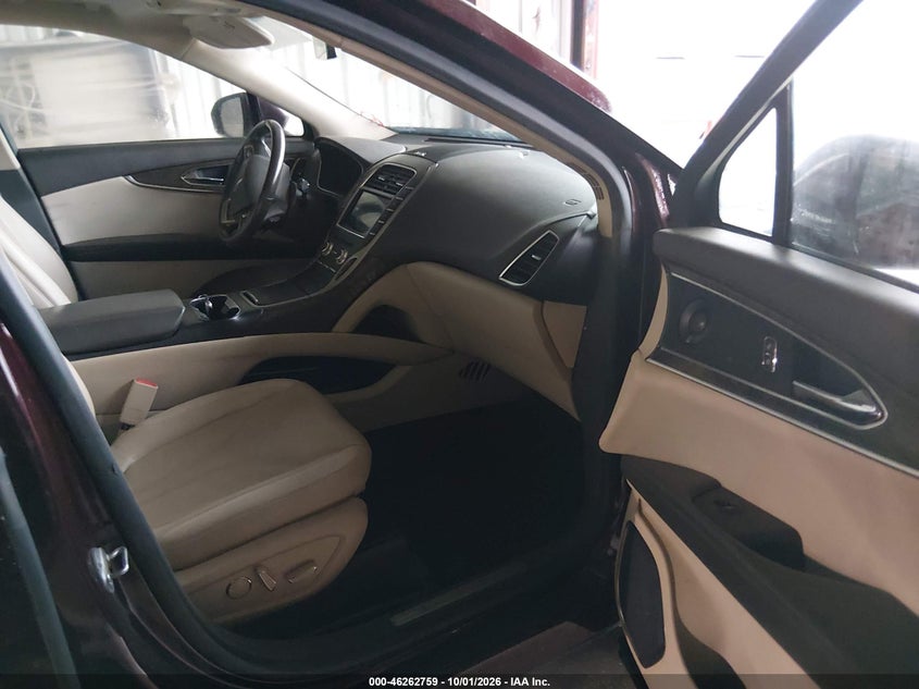 LINCOLN NAUTILUS 2019 VIN 2LMPJ6L93KBL17538