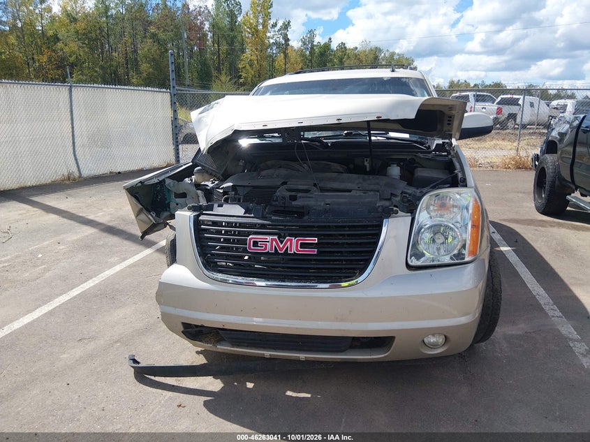 2013 GMC YUKON SLE · Фото 12