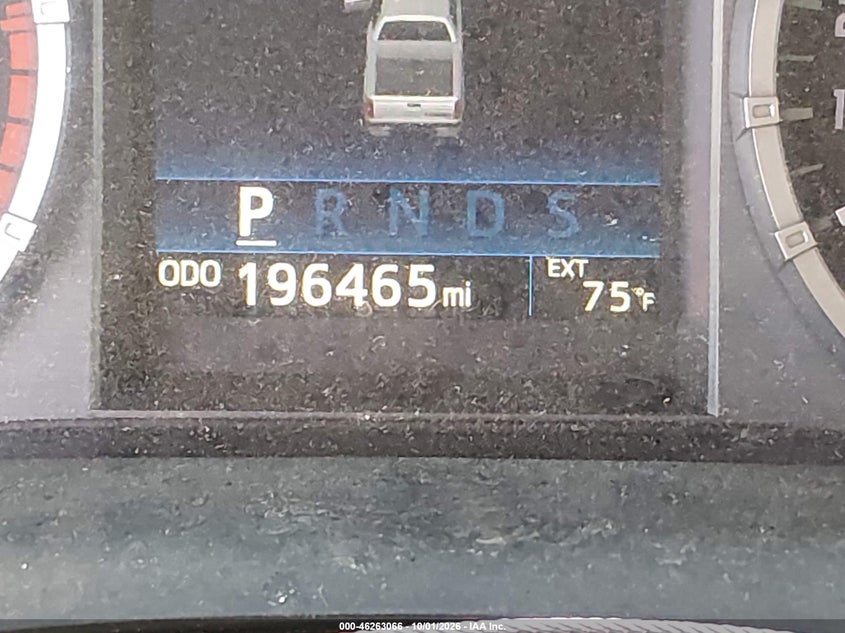 TOYOTA TUNDRA - zdjęcie 15