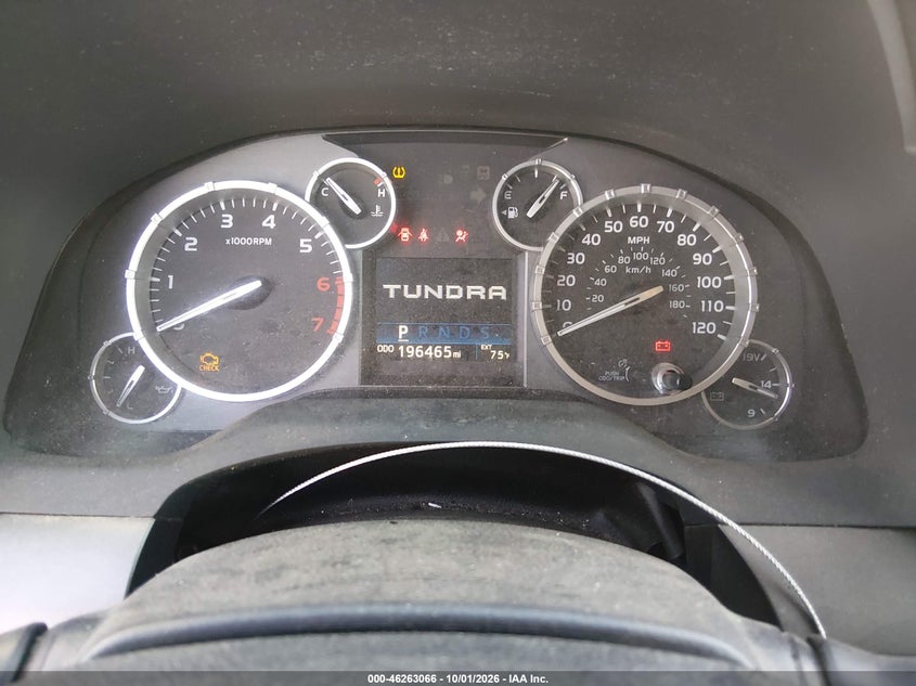 TOYOTA TUNDRA - zdjęcie 7