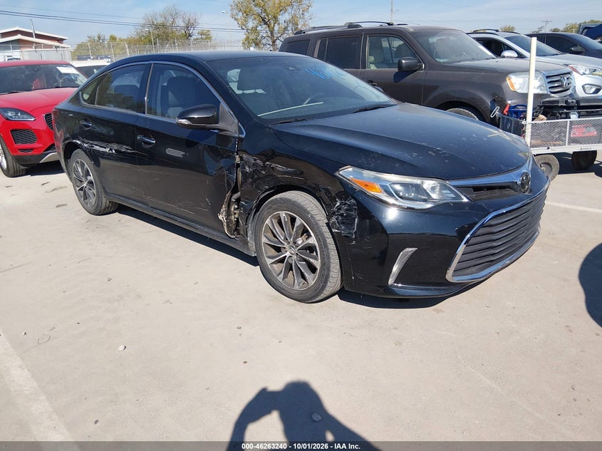 2018 TOYOTA AVALON XLE