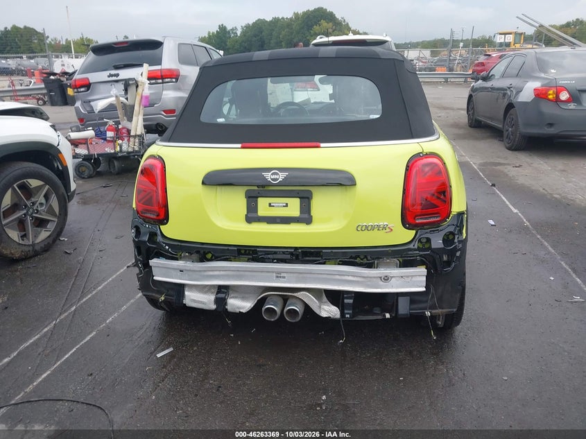 2024 MINI CONVERTIBLE COOPER S · Фото 17