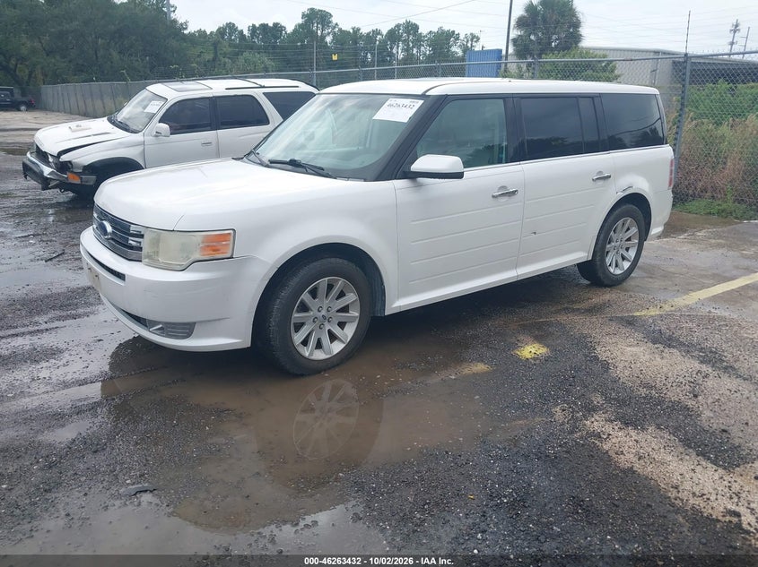 Фото 2 - FORD FLEX