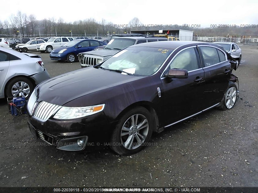 2009 Lincoln Mks, Left Rear, IAAI, VIN 1LNHM93R29G603070 — photo 2