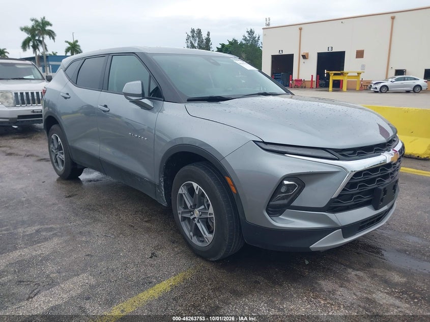 2025 Chevrolet Blazer Awd 2Lt, Износ, IAAI, VIN 3GNKBHR40SS185712