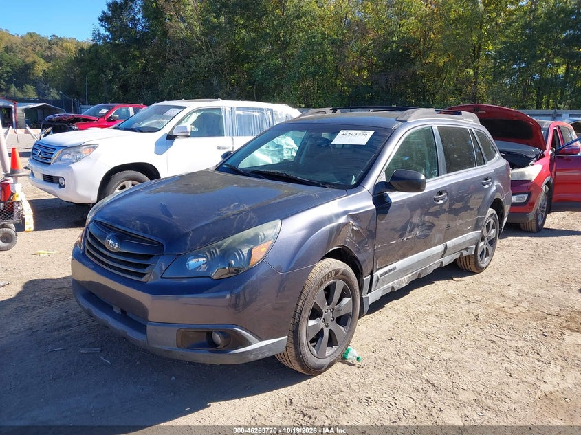 2011 Subaru Outback 2.5I Premium, Левый бок, IAAI, VIN 4S4BRBCC6B3341786 — фото 2