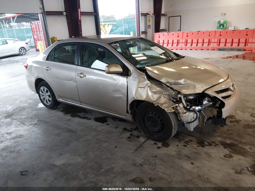Vin: 2t1bu4ee5bc695660, lot: 46763988, toyota corolla le 2011 img_1
