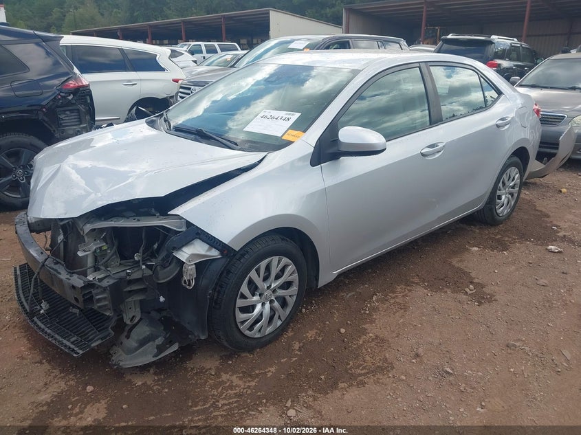 TOYOTA COROLLA - zdjęcie 2