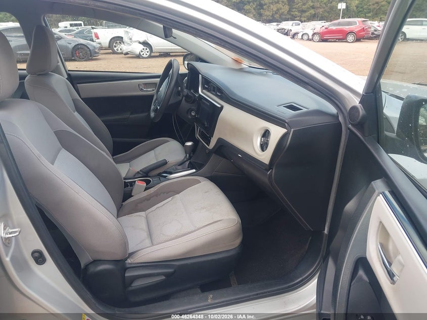 TOYOTA COROLLA - zdjęcie 5
