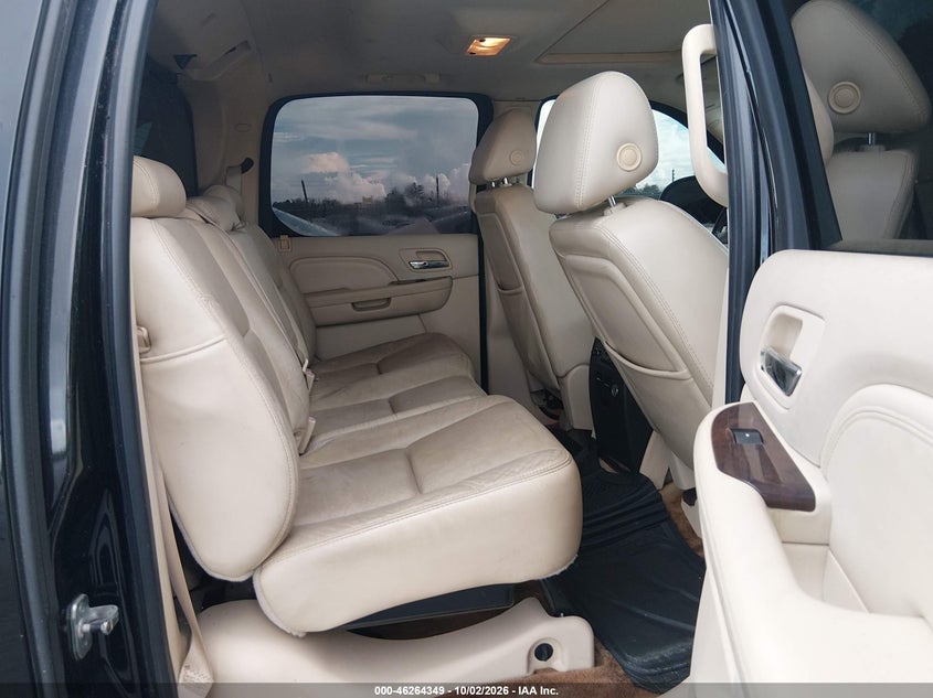 Фото 8 - CADILLAC ESCALADE EXT