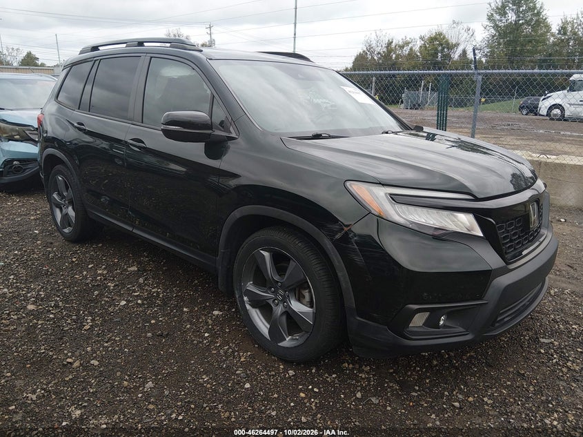 2019 Honda Passport Touring, Right Side, IAAI, VIN 5FNYF7H92KB005444
