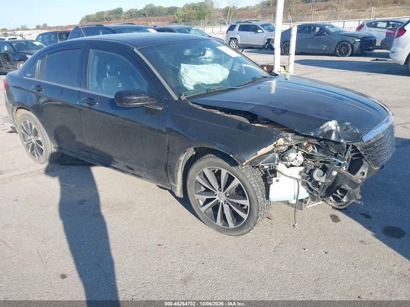 Vin: 1c3bc8fg3bn611346, lot: 46764781, chrysler 200 s 20111