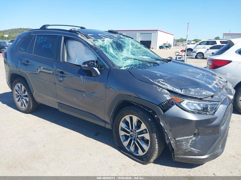Vin: 2t3c1rfv4lc042447, lot: 46765292, toyota rav4 xle premium 2020 img_1