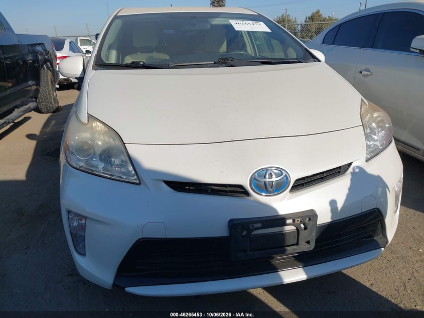 TOYOTA PRIUS - zdjęcie 14