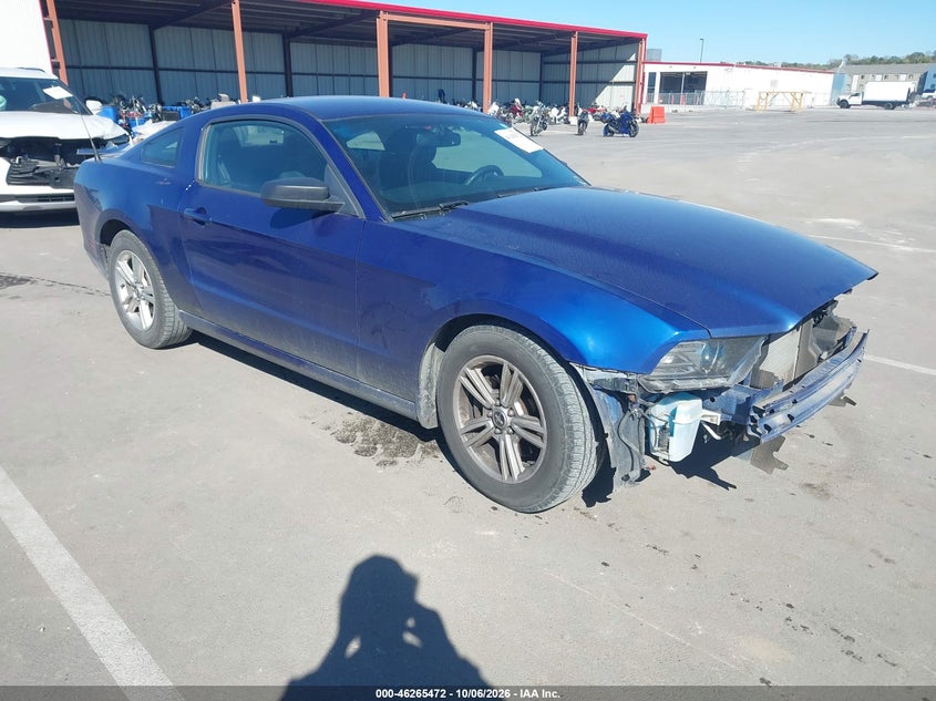 Vin: 1zvbp8am4e5277407, lot: 46765552, ford mustang v6 20141