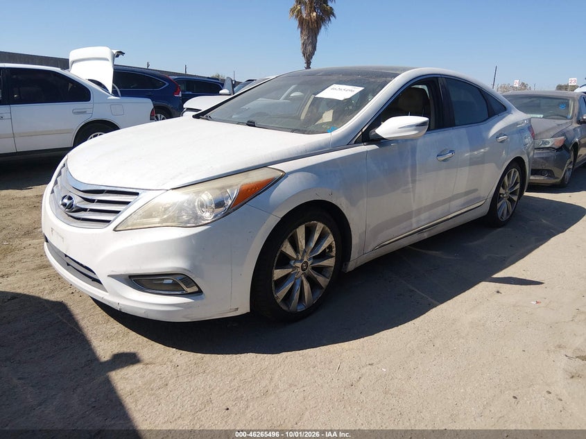 2013 HYUNDAI AZERA auction photo 2