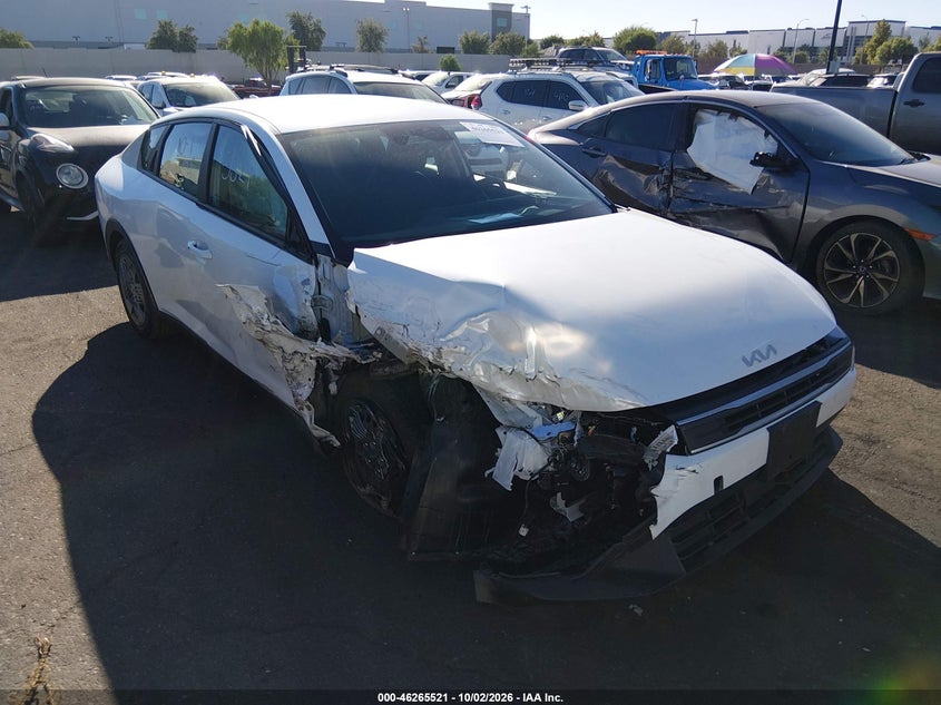 2025 KIA K4 LX