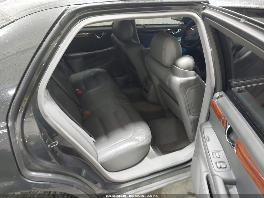 CADILLAC DEVILLE 2002 VIN 1G6KD54Y82U169515