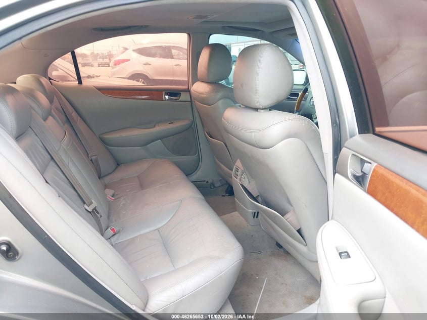 2005 LEXUS ES 330 · Фото 8